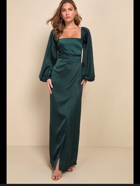Lulu's Deep Emerald Satin Square-Neck Maxi Dress
